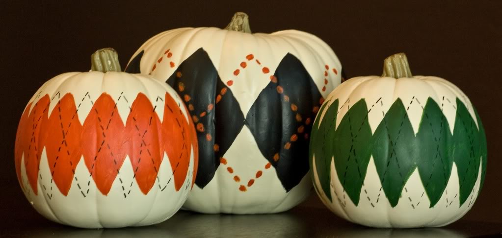 Holiday DIY - Pumpkin Decorating Roundup - Argyle Pumpkins