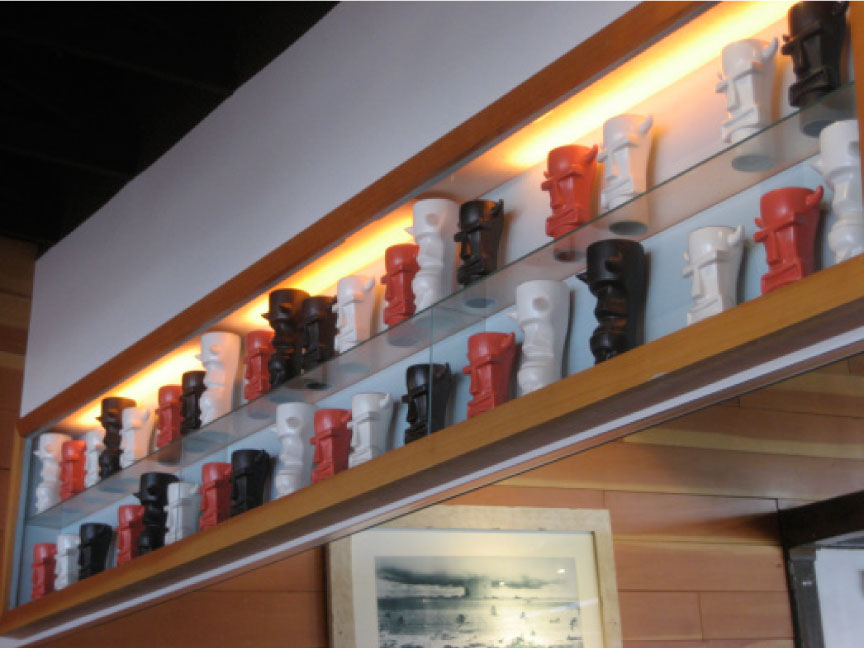 Hulas-Modern-Tiki-Mug-Display---FINDS-Blog---How-to-Display-a-Collection