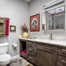 Lakeside Rebuild – Hall/Guest Bathroom – Studio Em Interiors