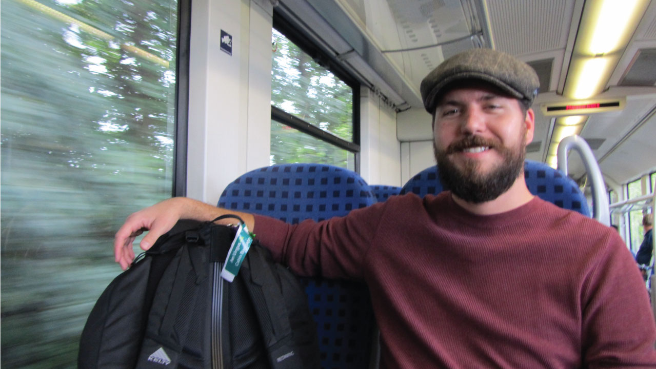 Backpackers-Backpack-for-Train-Travel---FINDS-Blog